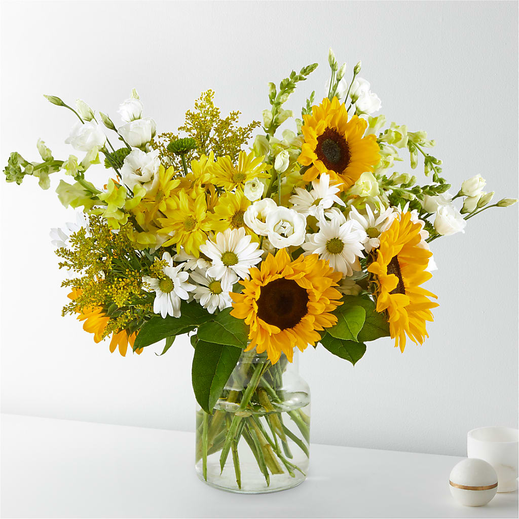Hello Sunshine Bouquet – Delhi Flowers, Delhi ON