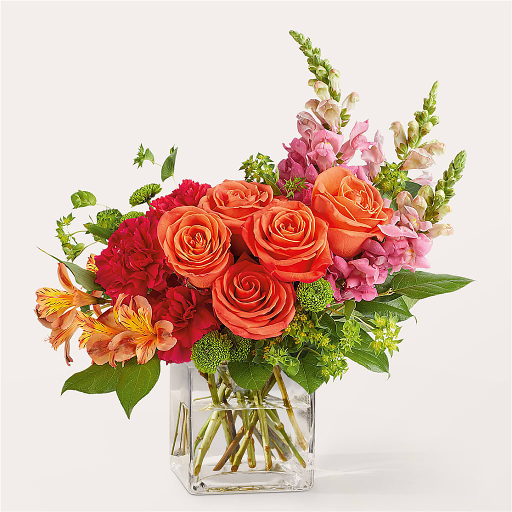 Cosmopolitan Bouquet – Delhi Flowers, Delhi ON