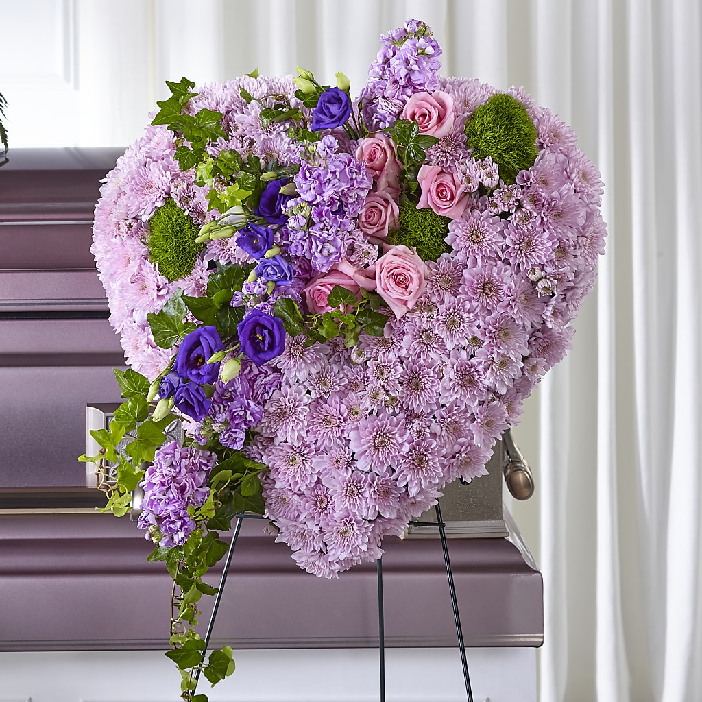 Treasured Love Standing Heart – Delhi Flowers, Delhi ON