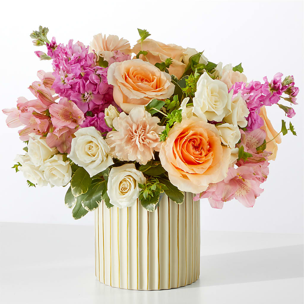 Paradise Bouquet with Ivory Vase – Delhi Flowers, Delhi ON