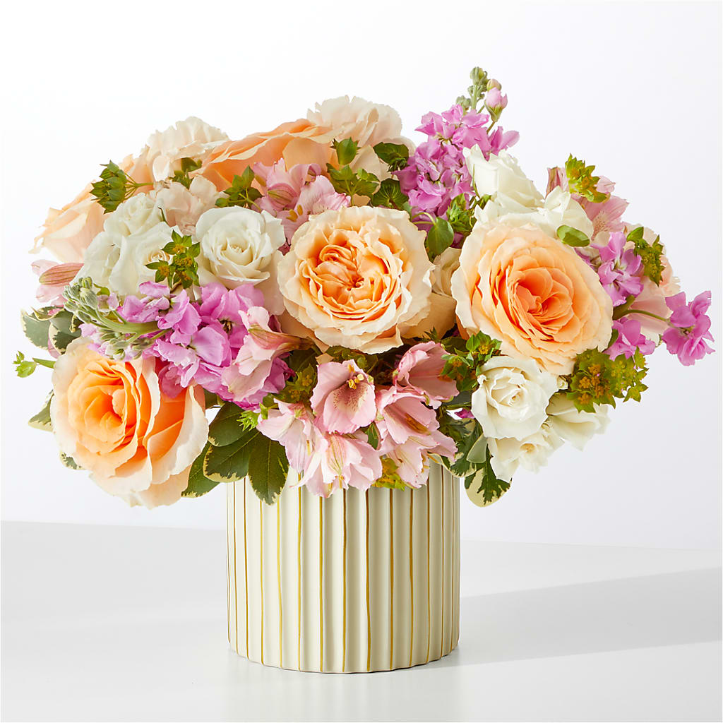 Paradise Bouquet with Ivory Vase – Delhi Flowers, Delhi ON