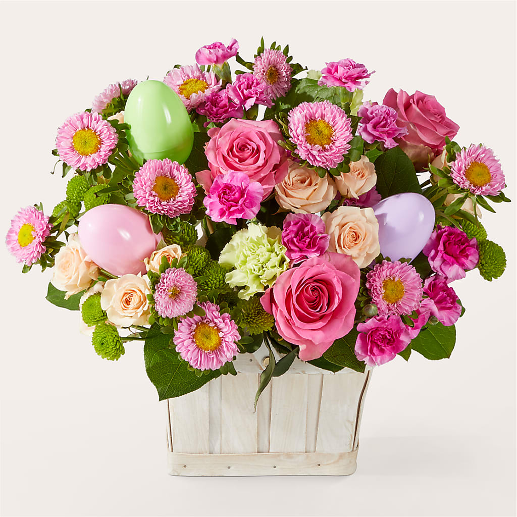 Get Eggcited Basket – Delhi Flowers, Delhi ON