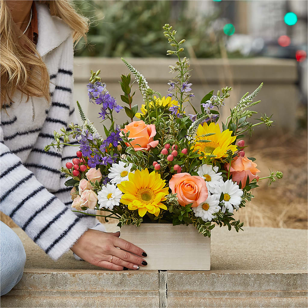 The Good Life Bouquet –  Delhi Flowers, Delhi ON