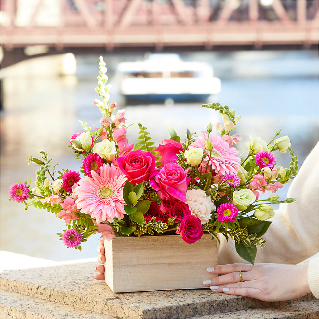 Too Cute Bouquet –  Delhi Flowers, Delhi ON