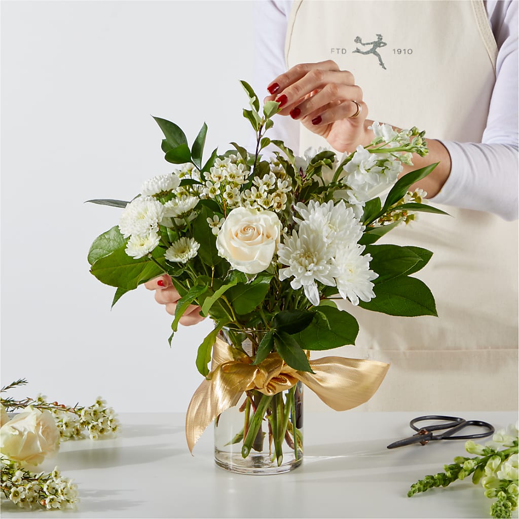 New Beginnings – A Florist Original –  Delhi Flowers, Delhi ON