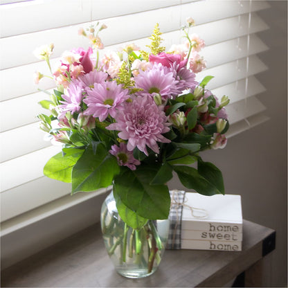 Pastel Tradition - A Florist Original –  Delhi Flowers, Delhi ON