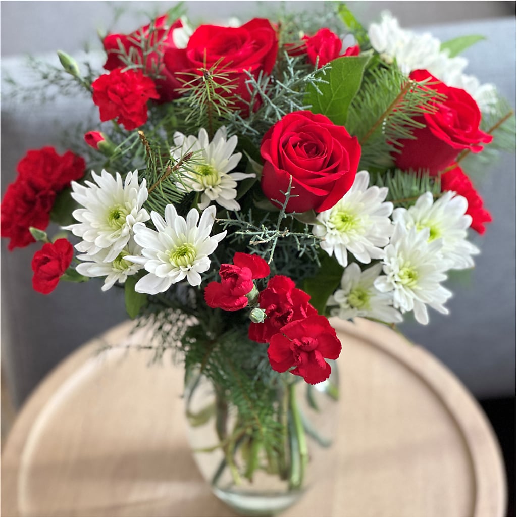 Seasonal Magic Bouquet –  Delhi Flowers, Delhi ON