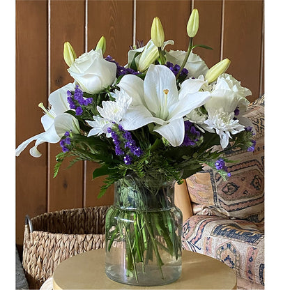 Beyond Blue Bouquet –  Delhi Flowers, Delhi ON