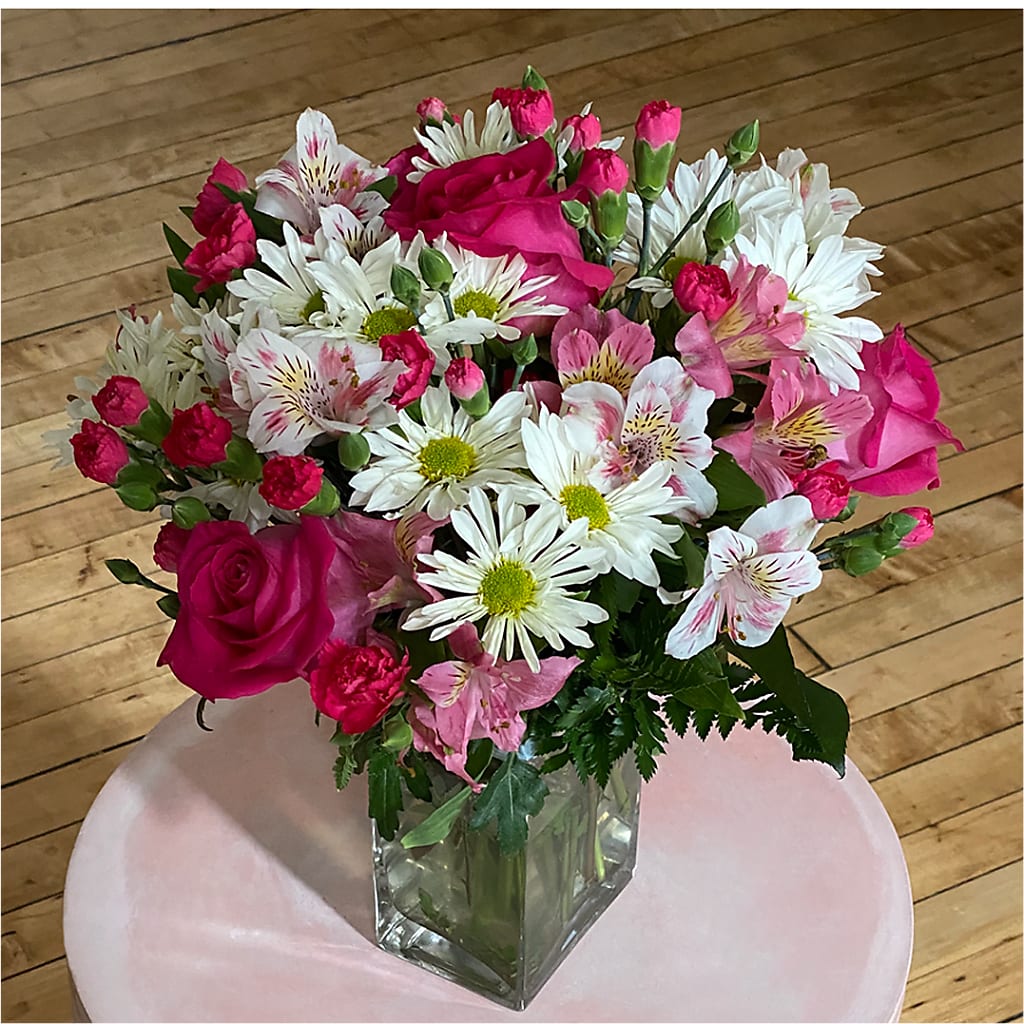 Sweet Surprises® Bouquet –  Delhi Flowers, Delhi ON