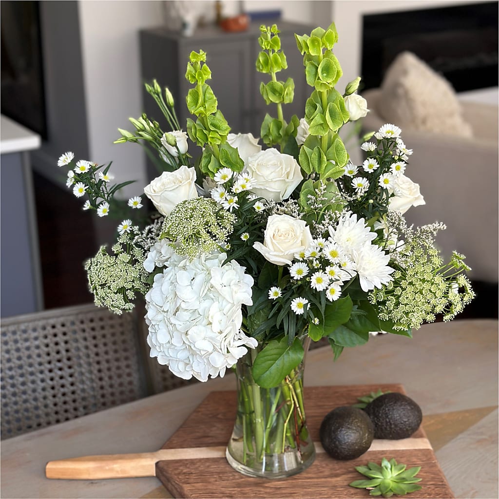 Classic Ivory – A Florist Original –  Delhi Flowers, Delhi ON