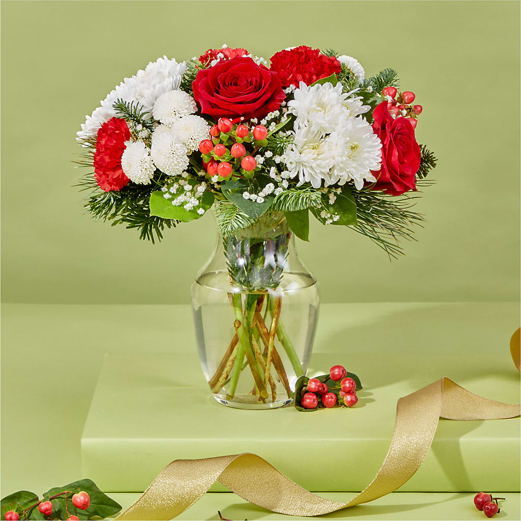 Chance of Flurries Bouquet –  Delhi Flowers, Delhi ON