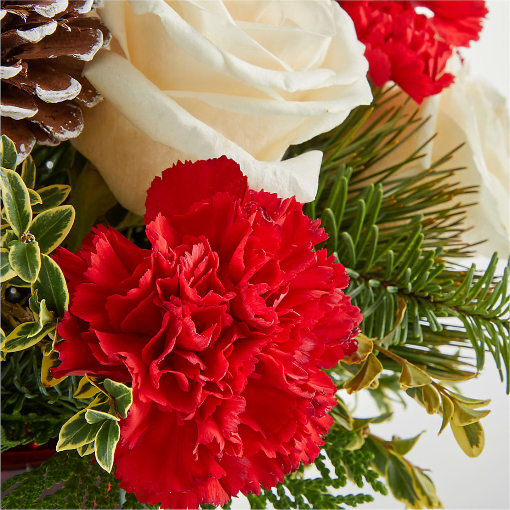 Christmas Market Bouquet –  Delhi Flowers, Delhi ON