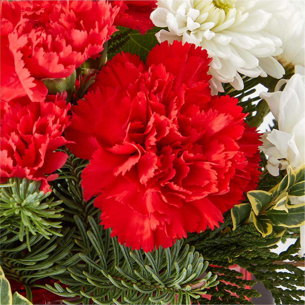 Christmas Market Bouquet –  Delhi Flowers, Delhi ON