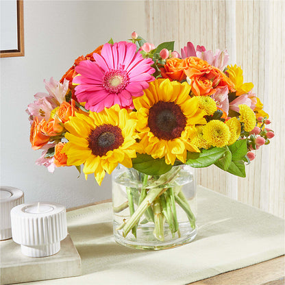Beach Day Bouquet –  Delhi Flowers, Delhi ON