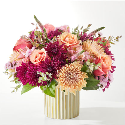 Berry Cobbler Bouquet with Ivory Vase –  Delhi Flowers, Delhi ON