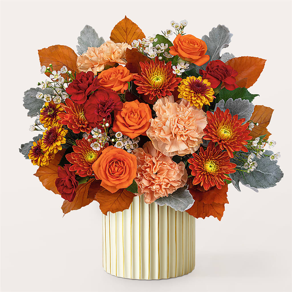Merlot Bouquet with Ivory Vase –  Delhi Flowers, Delhi ON