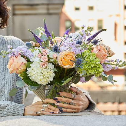 Porch Swing Bouquet –  Delhi Flowers, Delhi ON