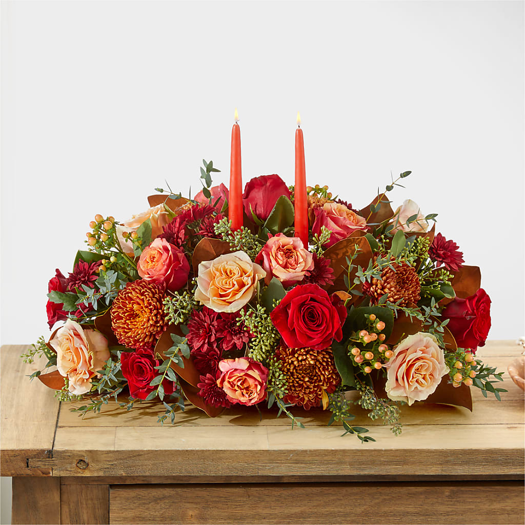 Gather Near Centerpiece –  Delhi Flowers, Delhi ON